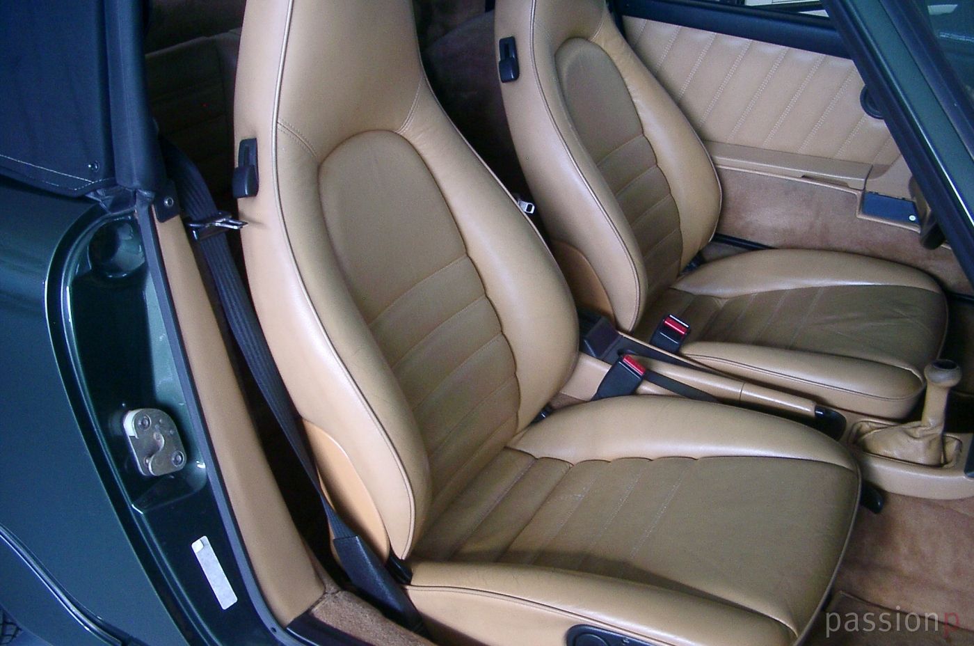 91er 911 Carrera 2 oakgrünmetallic