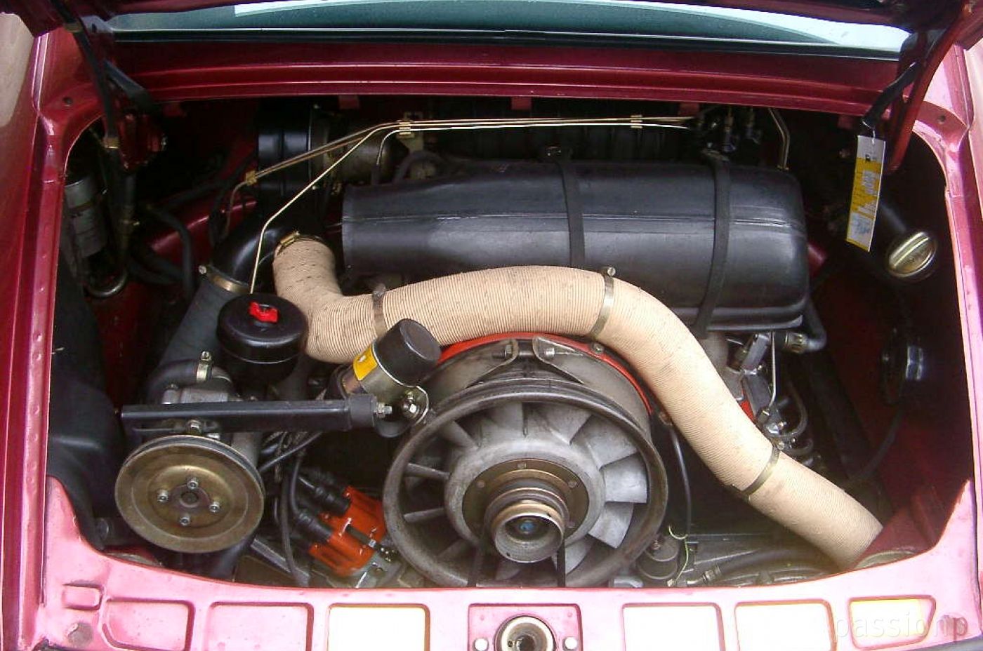 81er 911 SC granatrotmetallic 