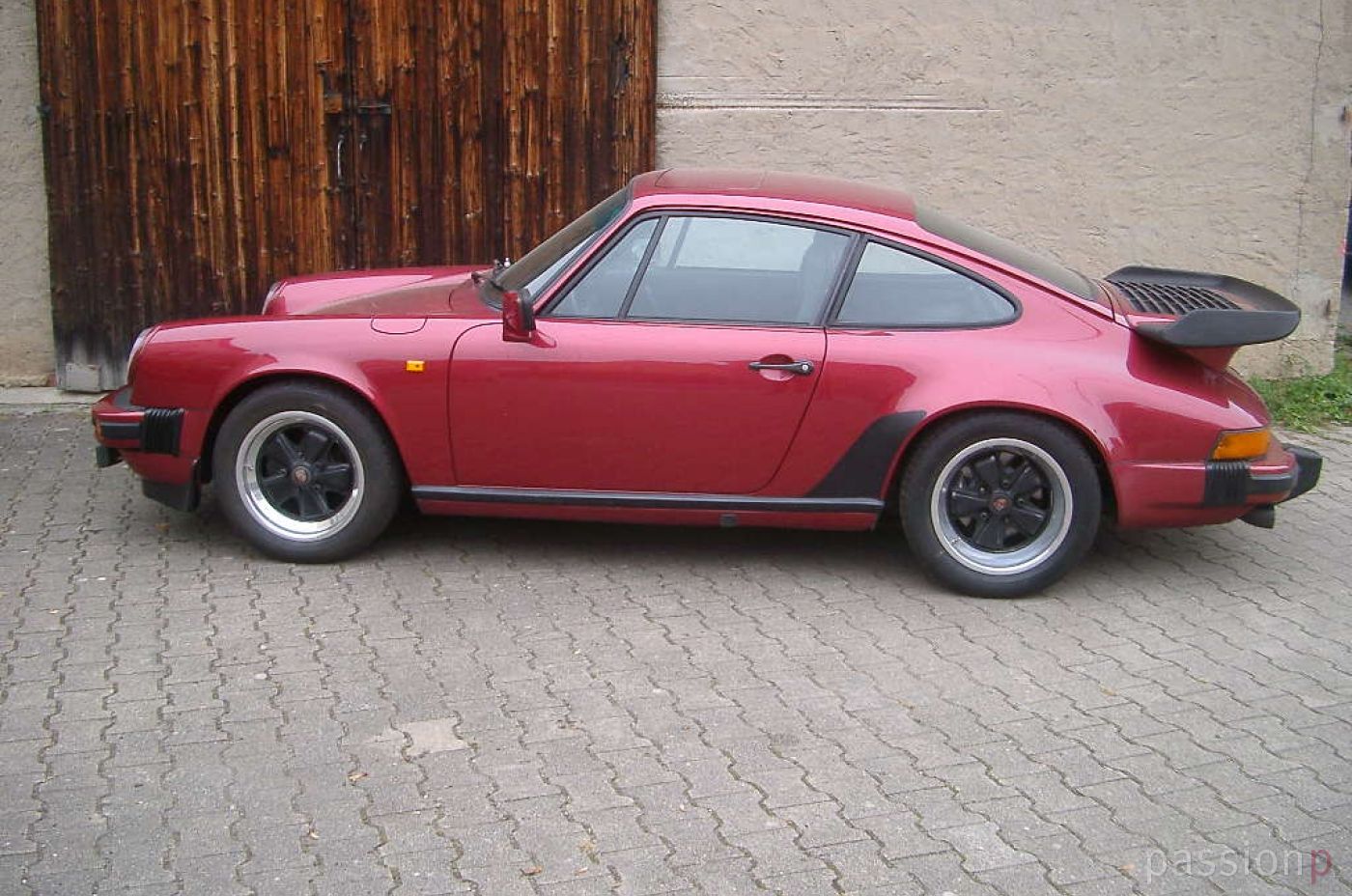 81er 911 SC granatrotmetallic 