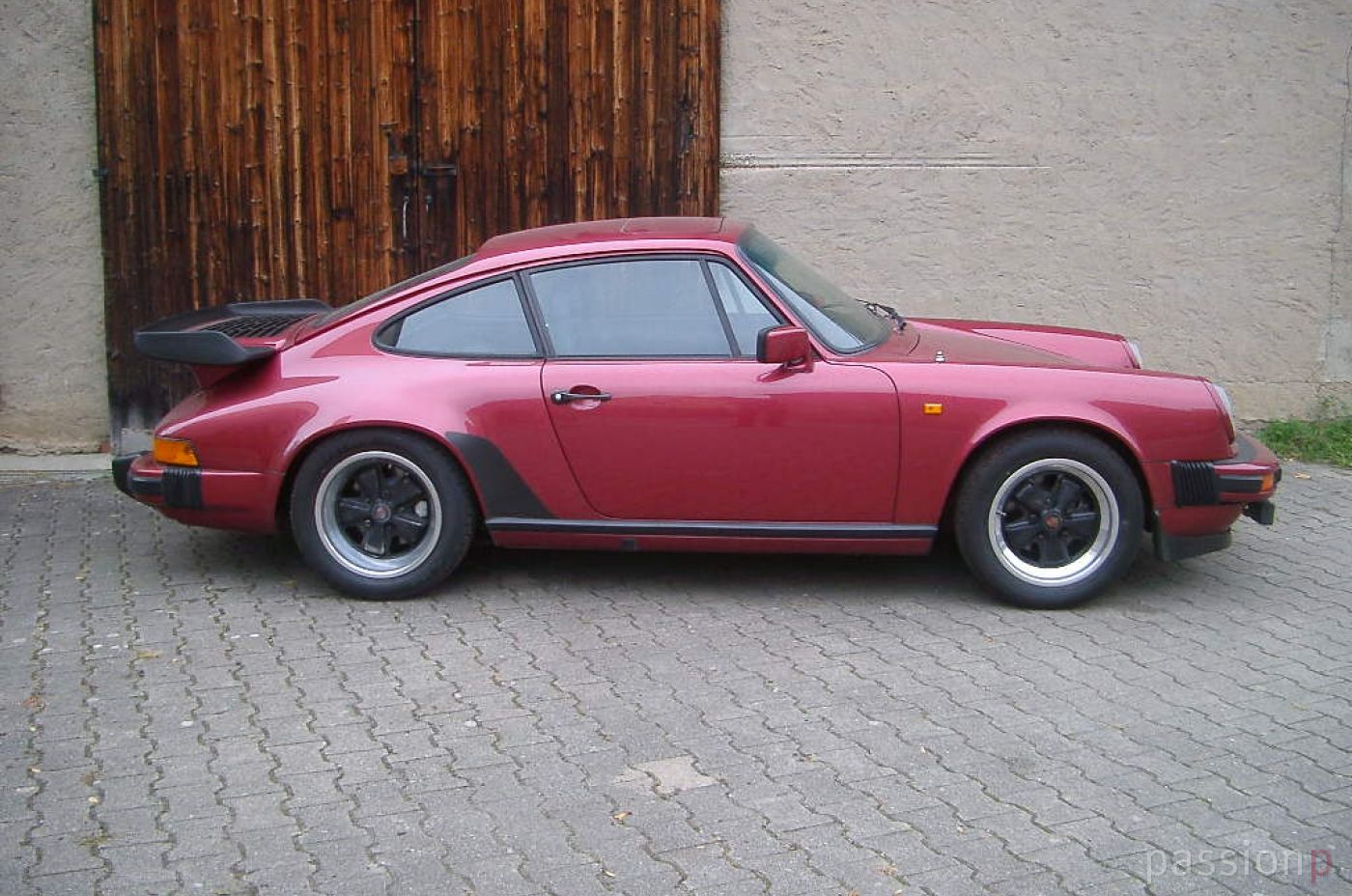 81er 911 SC granatrotmetallic 