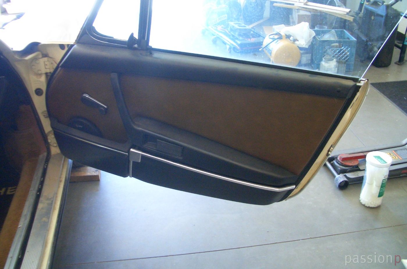 73er 911 T Targa 2,4 hellelfenbein