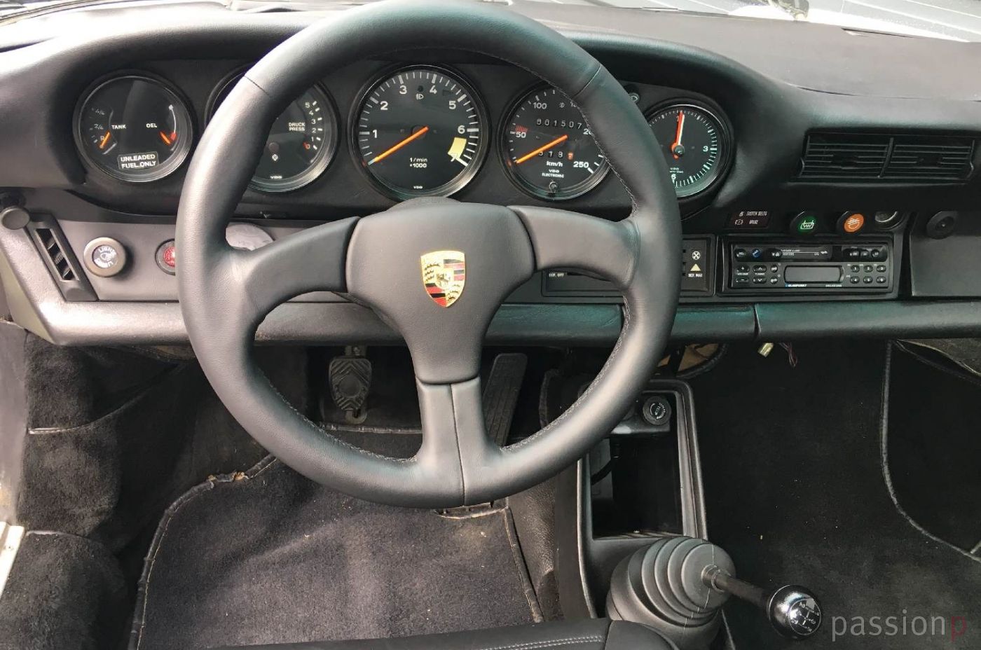 79er 911 SC Targa chiffonweiß