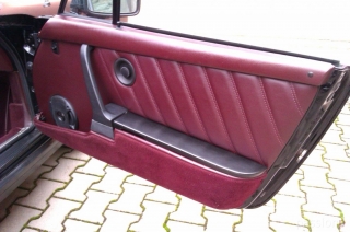 83er 911 SC Cabrio schwarz/burgund