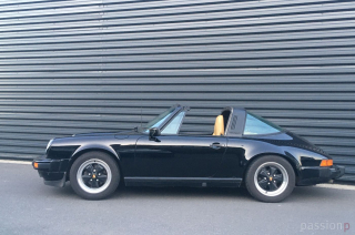 85er 911 Carrera Targa schwarz/cashmere