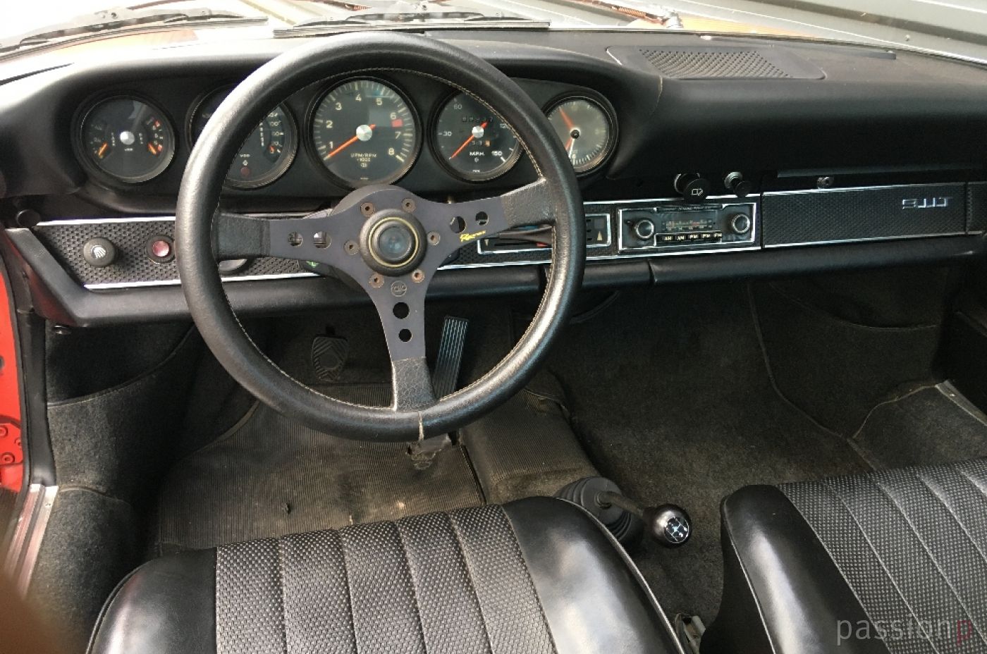 70er Porsche 911 T bahiarot