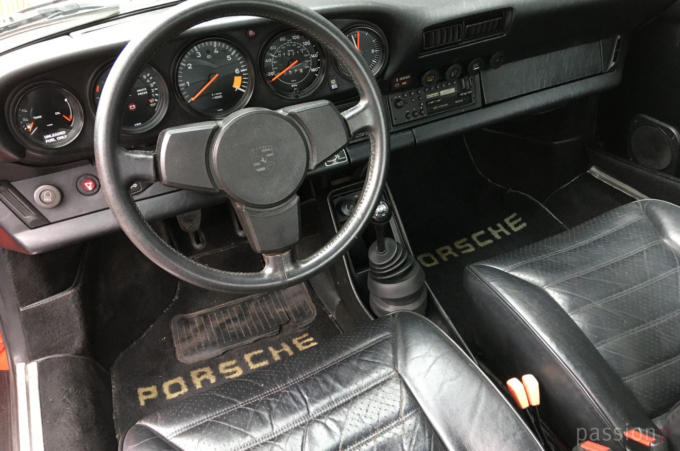 83er 911 SC Targa indischrot