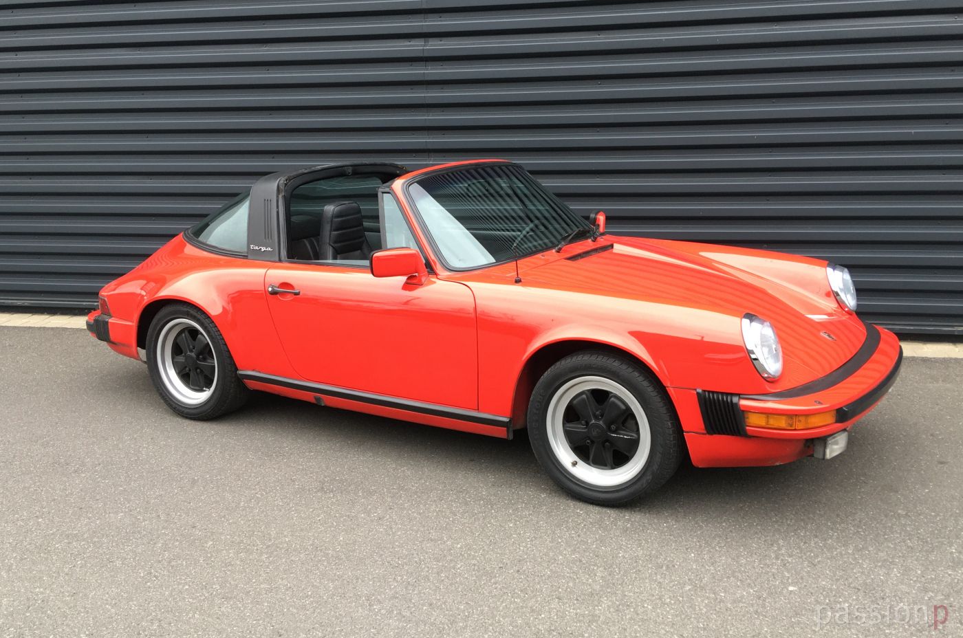 83er 911 SC Targa indischrot