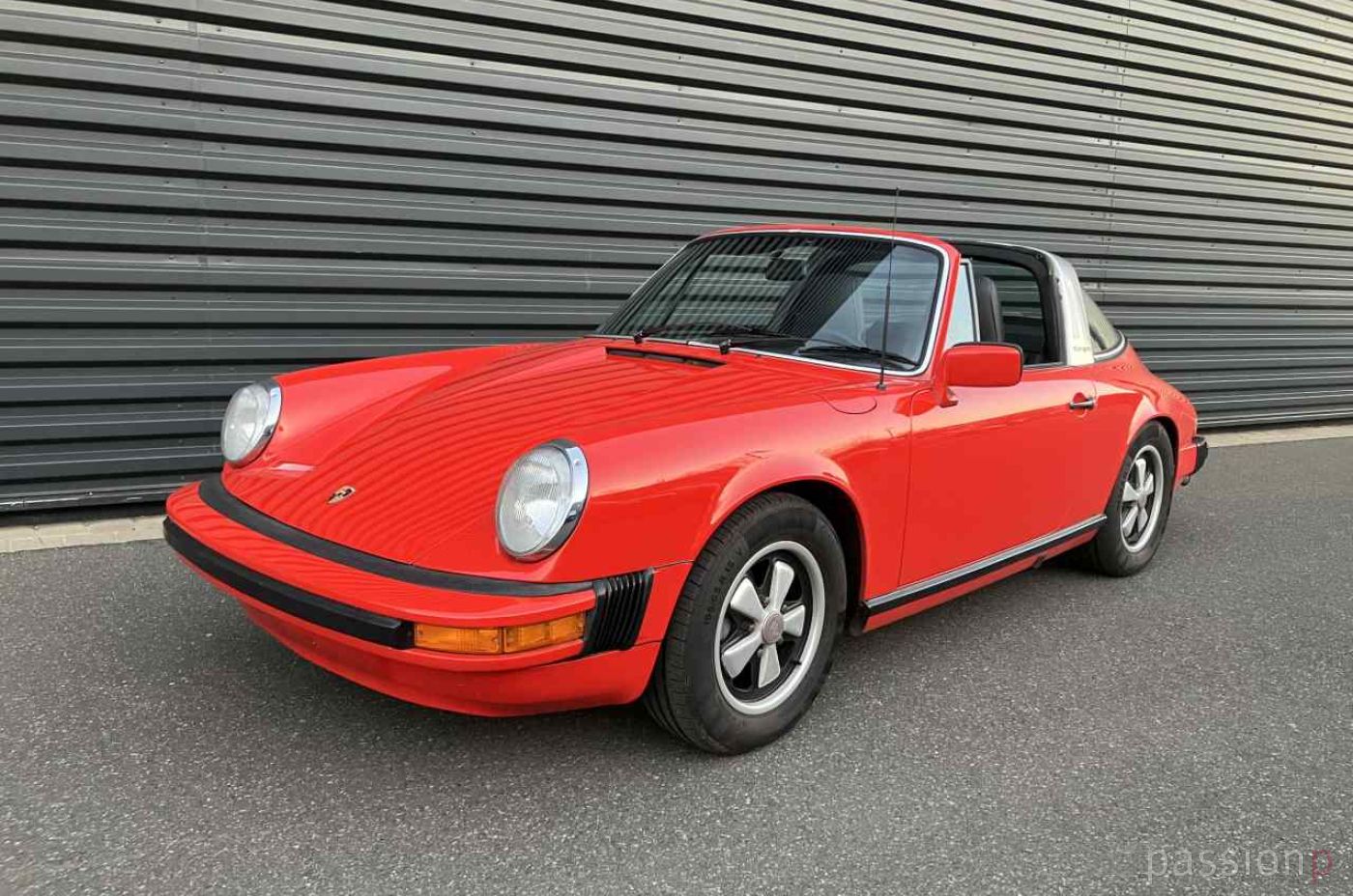 77er Porsche 911 S in Erstlack indischrot 