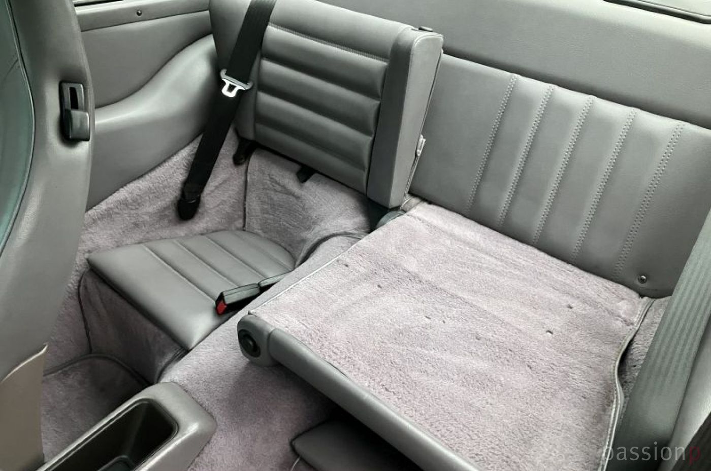 94er Porsche 911 Carrera 4 WTL 